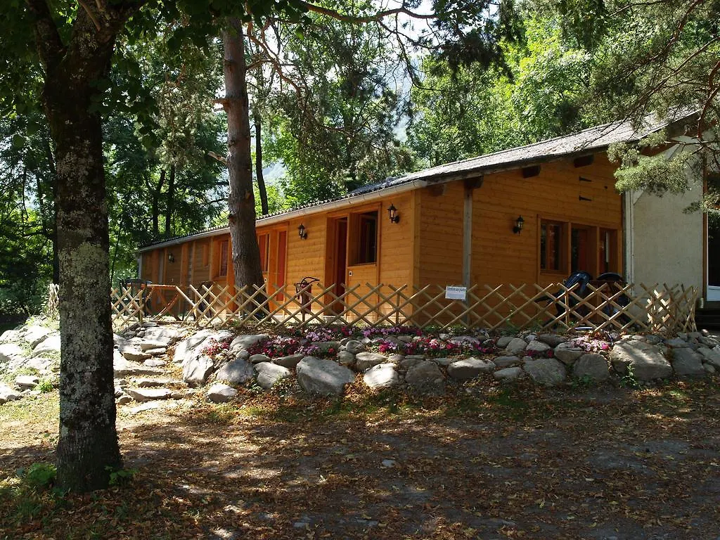*** Couette-café Bed and breakfast L'Abri D'Arlos France