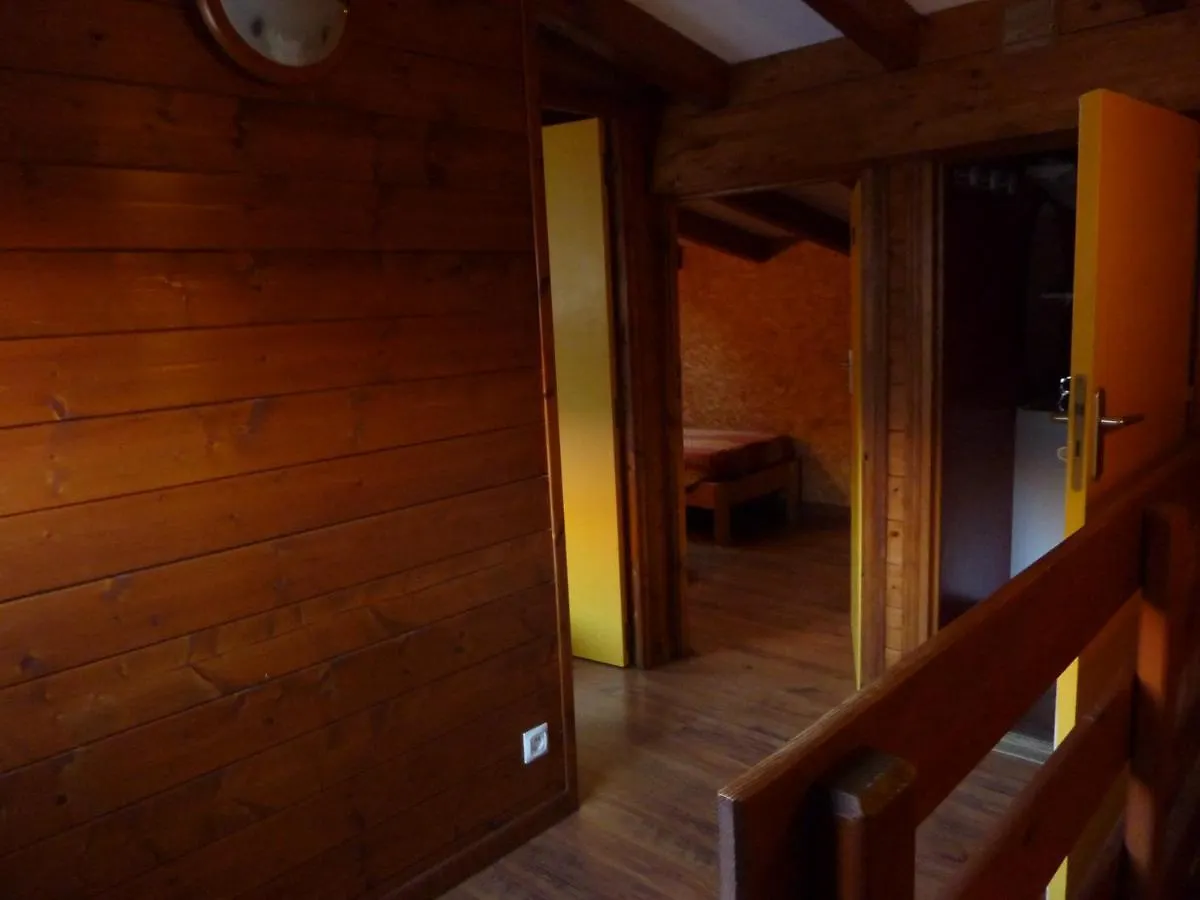 Bed and breakfast L'Abri D'Arlos France
