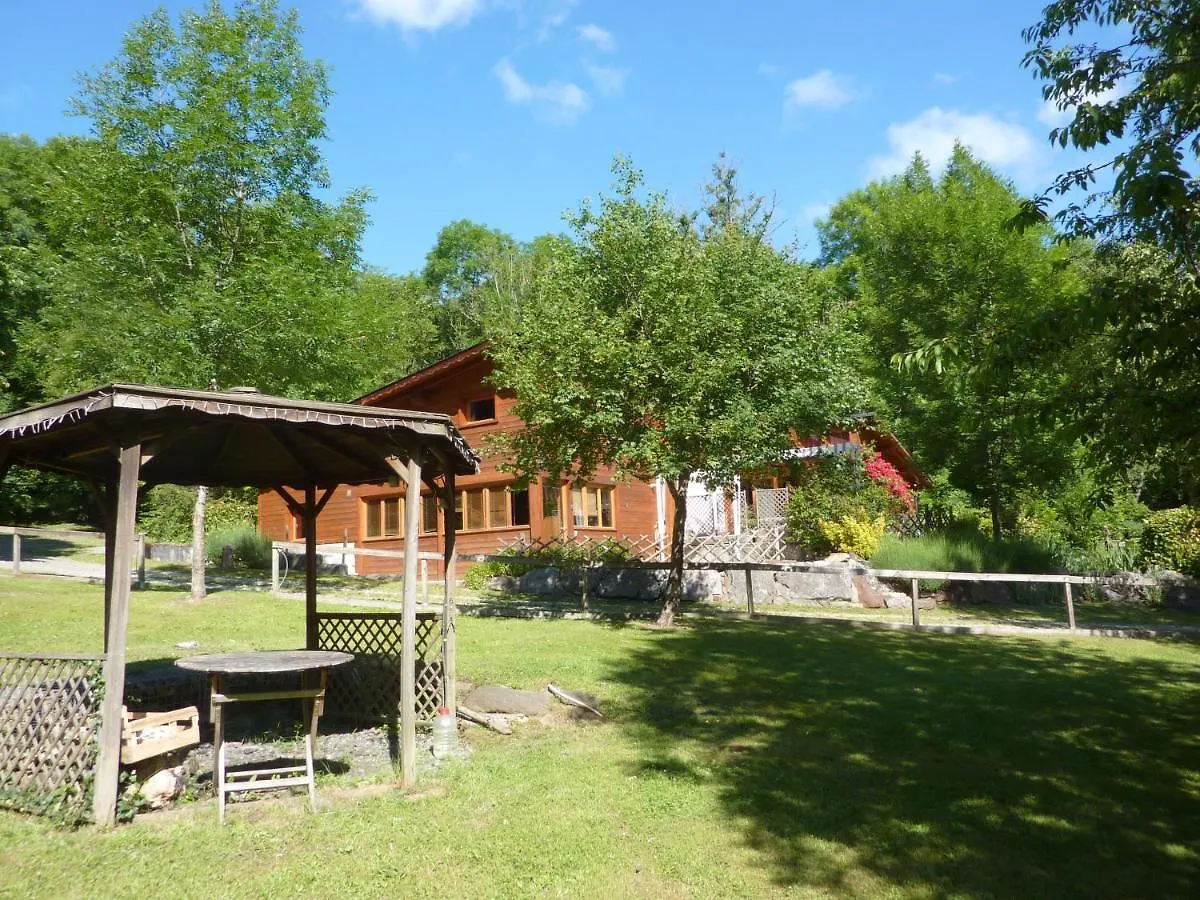 Bed and breakfast L'Abri D'Arlos 3*, Arlos France
