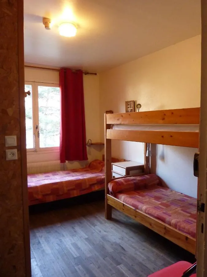 Bed and breakfast L'Abri D'Arlos Couette-café